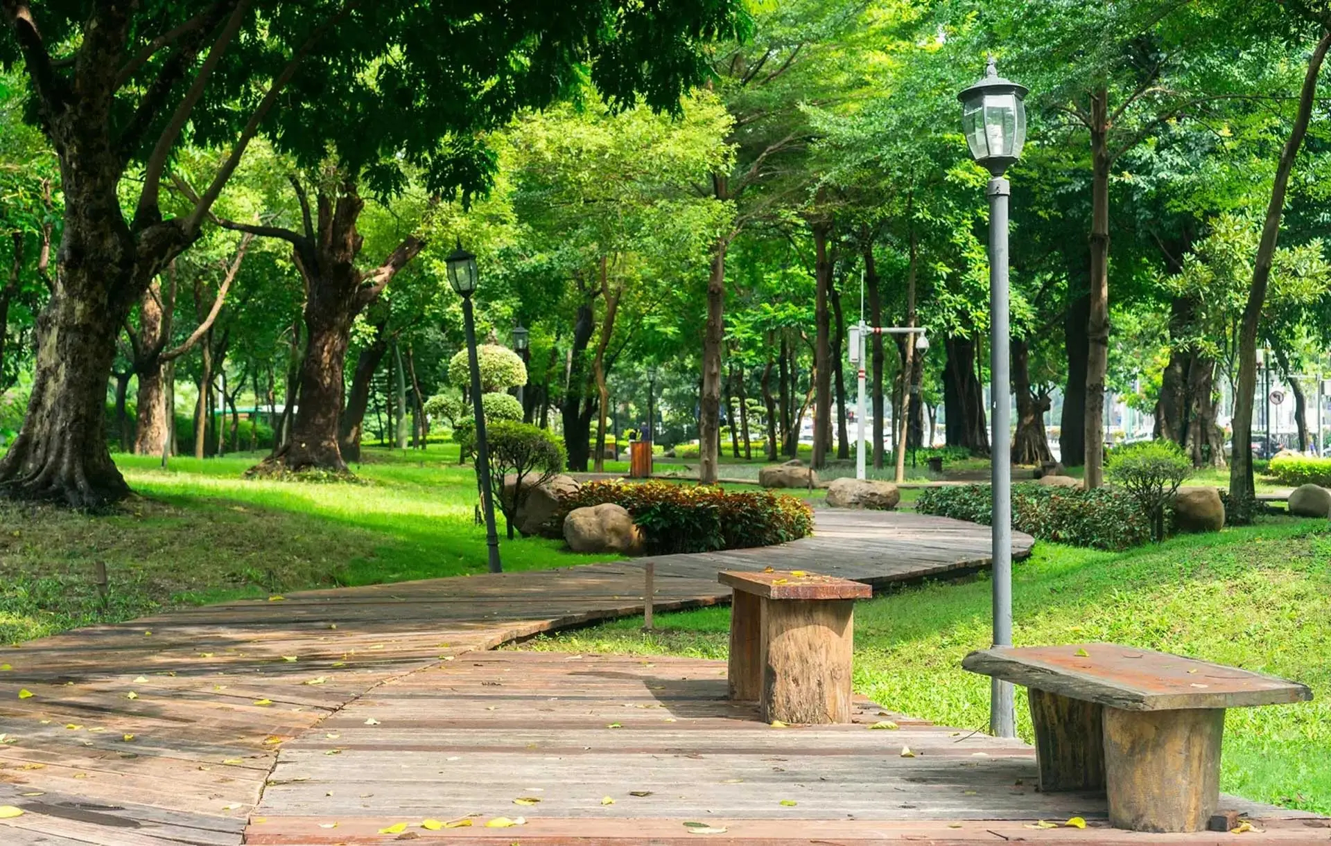 Vị trí Noble Palace Tây Thăng Long: Tọa Độ Kim Cương, Tâm Điểm Giao Thoa Thịnh Vượng 7 Noble Palace Tây Thăng Long liền kề 2 công viên rộng gần 200ha